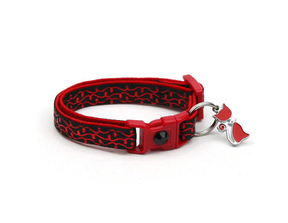 Shiny Red Squiggles on Black Cat Collar